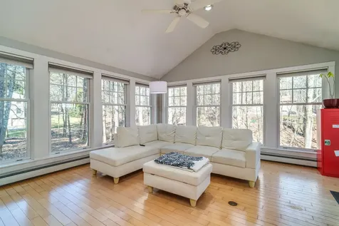 7 Ambler Way Durham NH 03824
