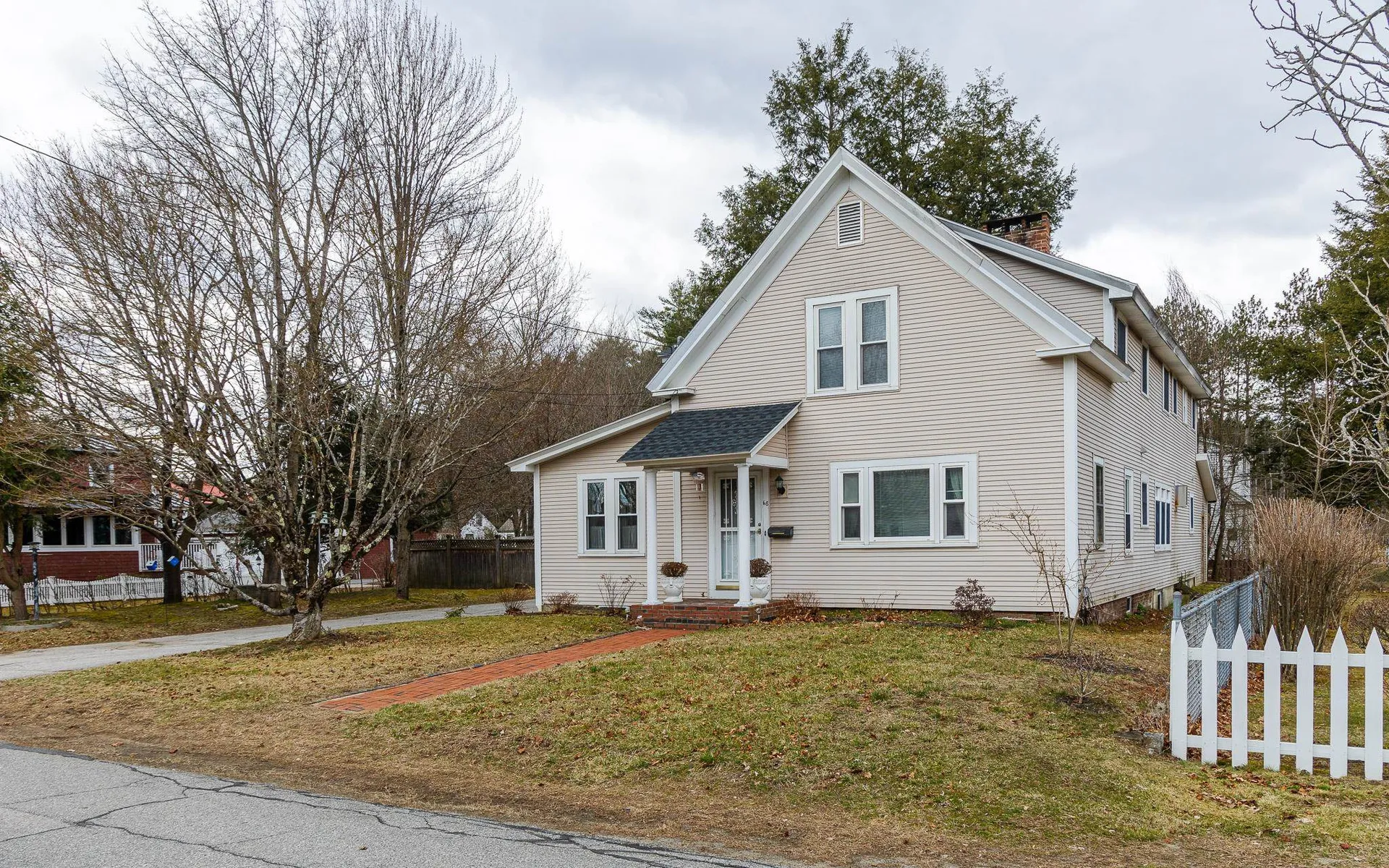 68 Pine Avenue Keene NH 03431