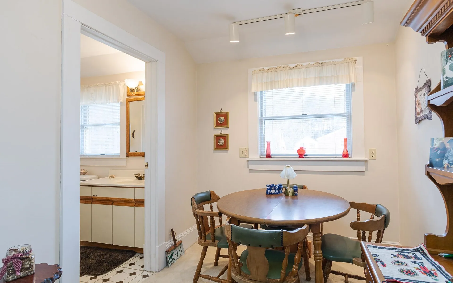 68 Pine Avenue Keene NH 03431