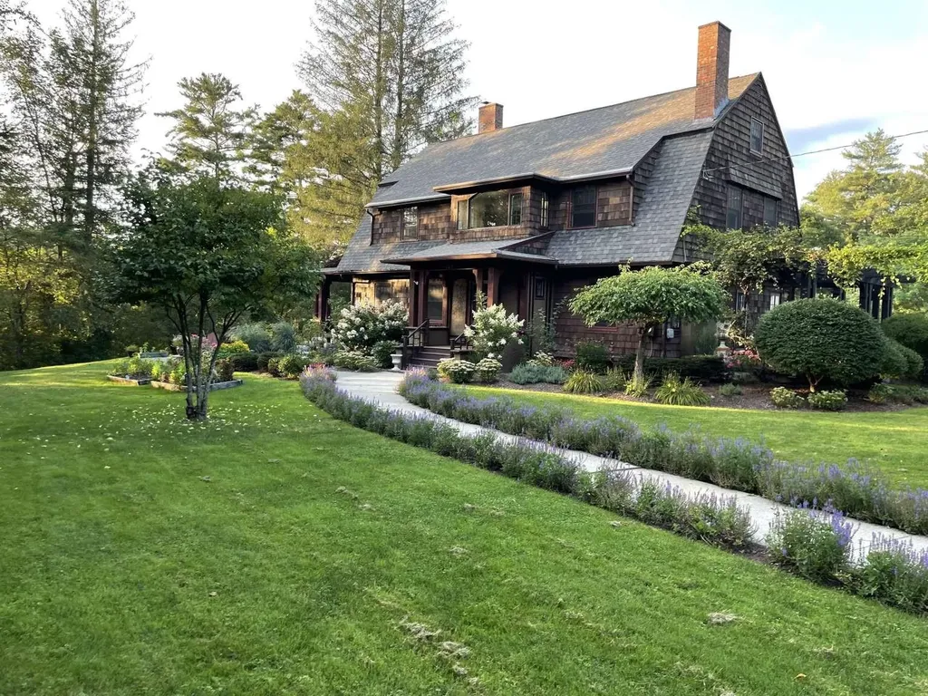 167 Boynton Avenue St. Johnsbury VT 05819