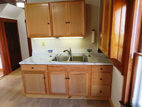 370 N-main Street Hardwick VT 05843