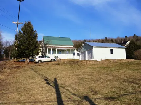 370 N-main Street Hardwick VT 05843