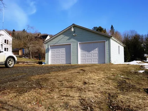 370 N-main Street Hardwick VT 05843