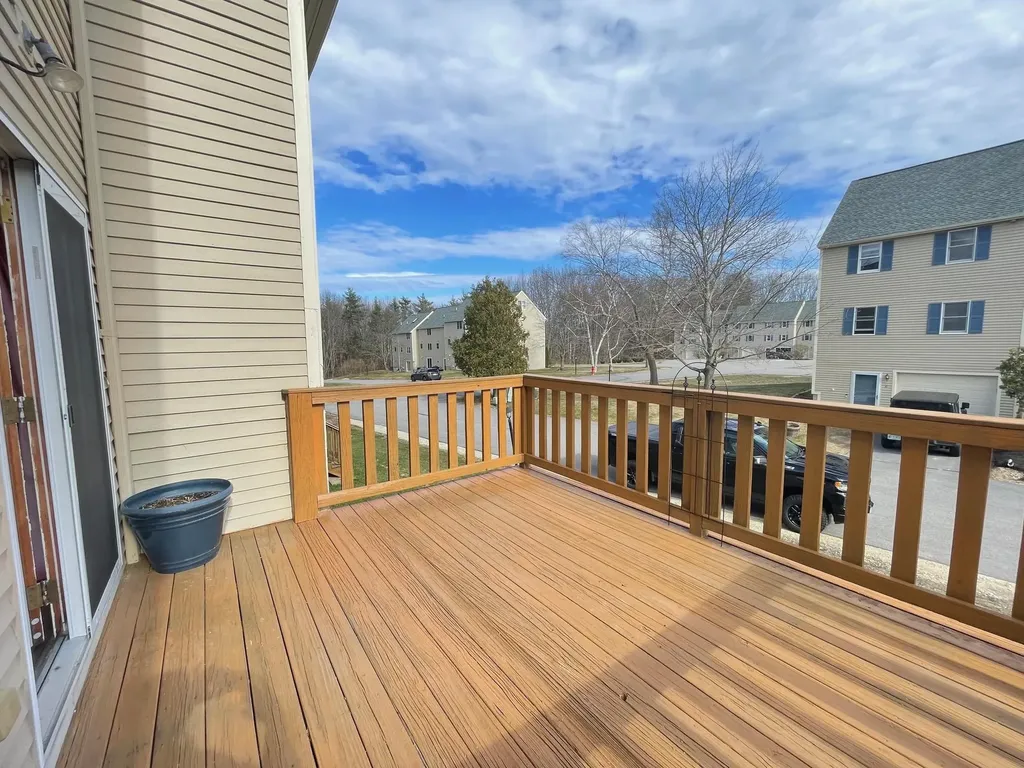 33 Fords Landing Drive Dover NH 03820