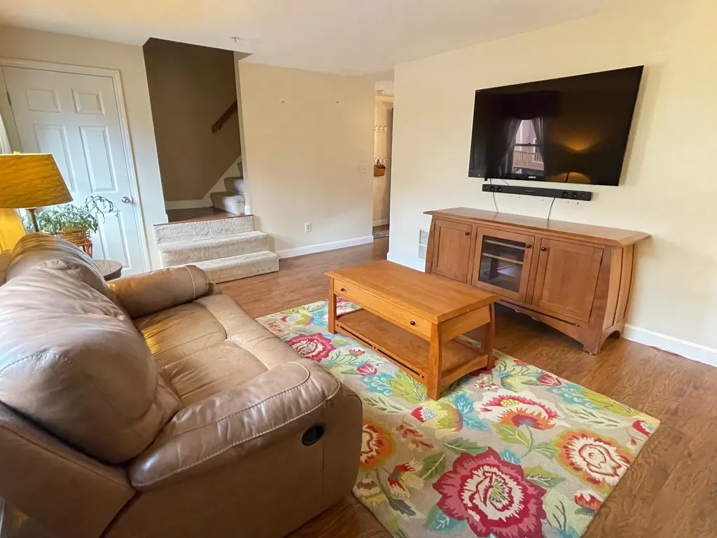 33 Fords Landing Drive Dover NH 03820