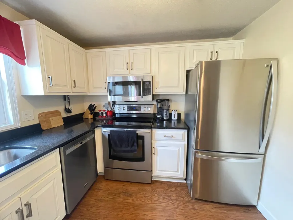 33 Fords Landing Drive Dover NH 03820
