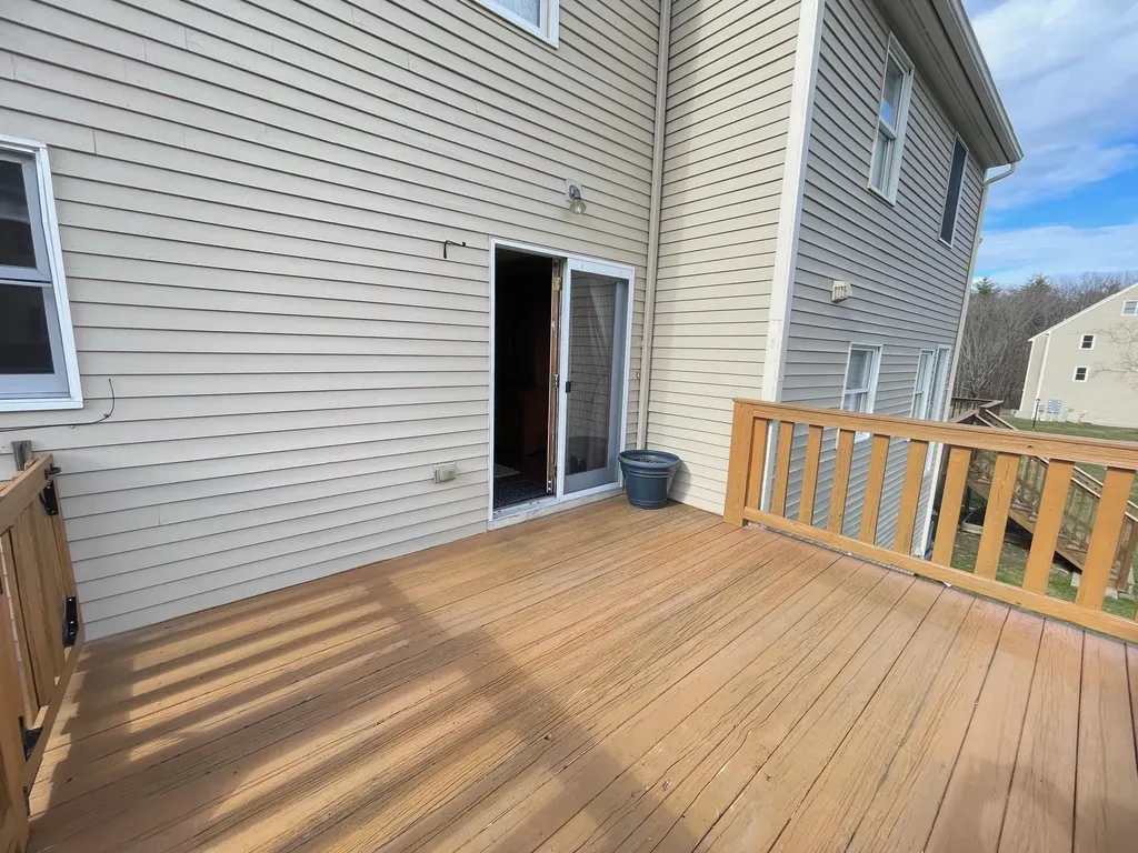33 Fords Landing Drive Dover NH 03820