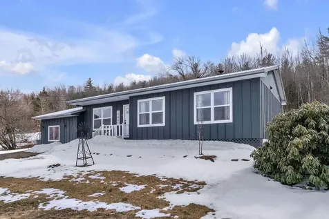 46 Sparrow Lane Morristown VT 05661
