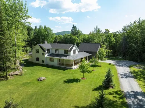 37 Owl's Head Lane Stowe VT 05672