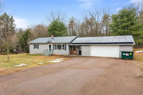 27 Kim Lane Milton VT 05468