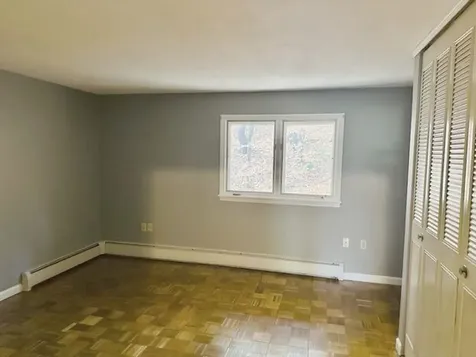 39 Brookside Drive Brattleboro VT 05301