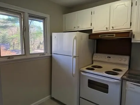 39 Brookside Drive Brattleboro VT 05301