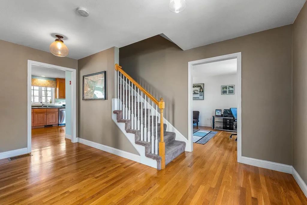 19 Lucy Court Dover NH 03820