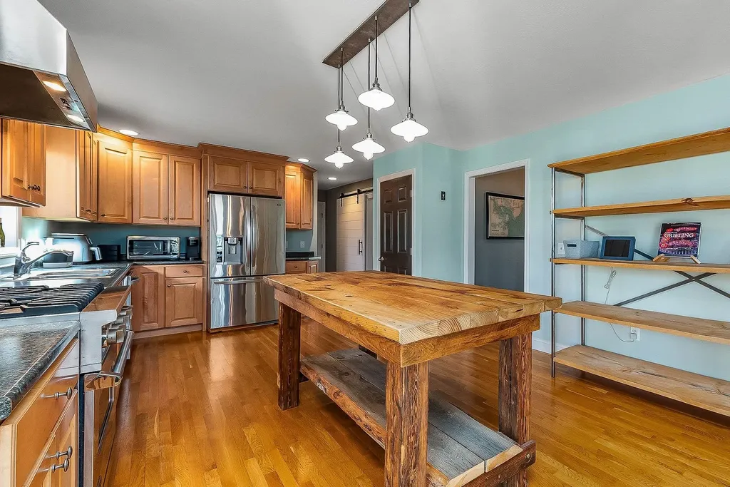 19 Lucy Court Dover NH 03820