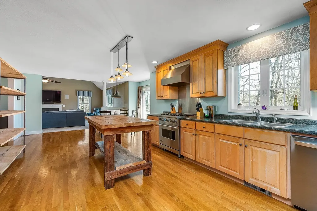 19 Lucy Court Dover NH 03820