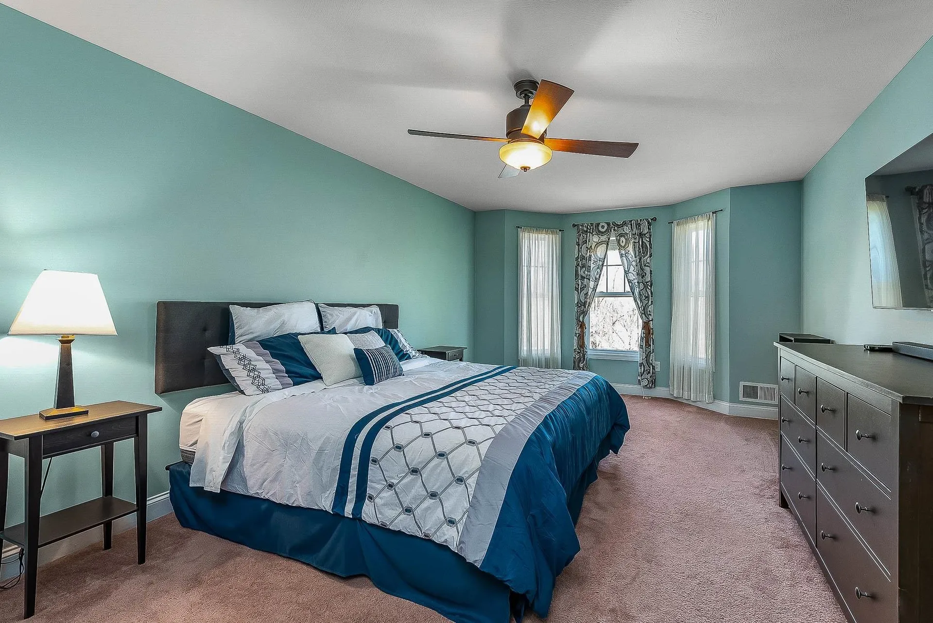 19 Lucy Court Dover NH 03820