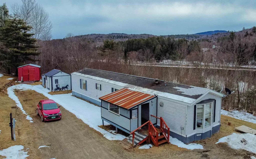 2449 River Road Lunenburg, VT Real Estate MLS 4989697