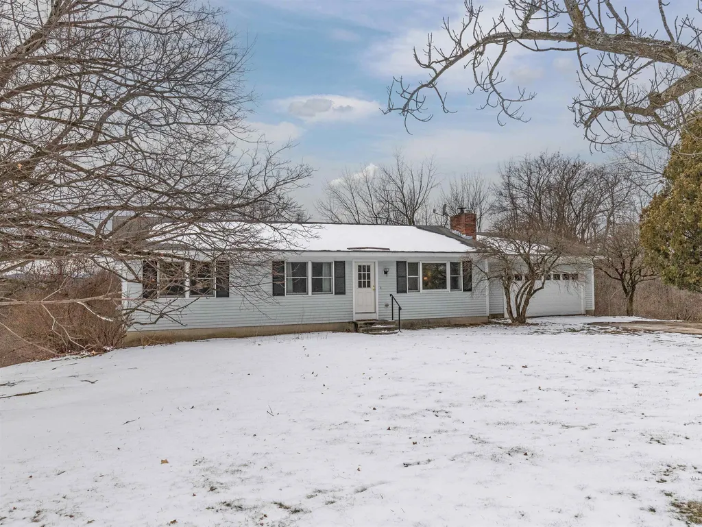 2088 Spear Street Charlotte VT 05445