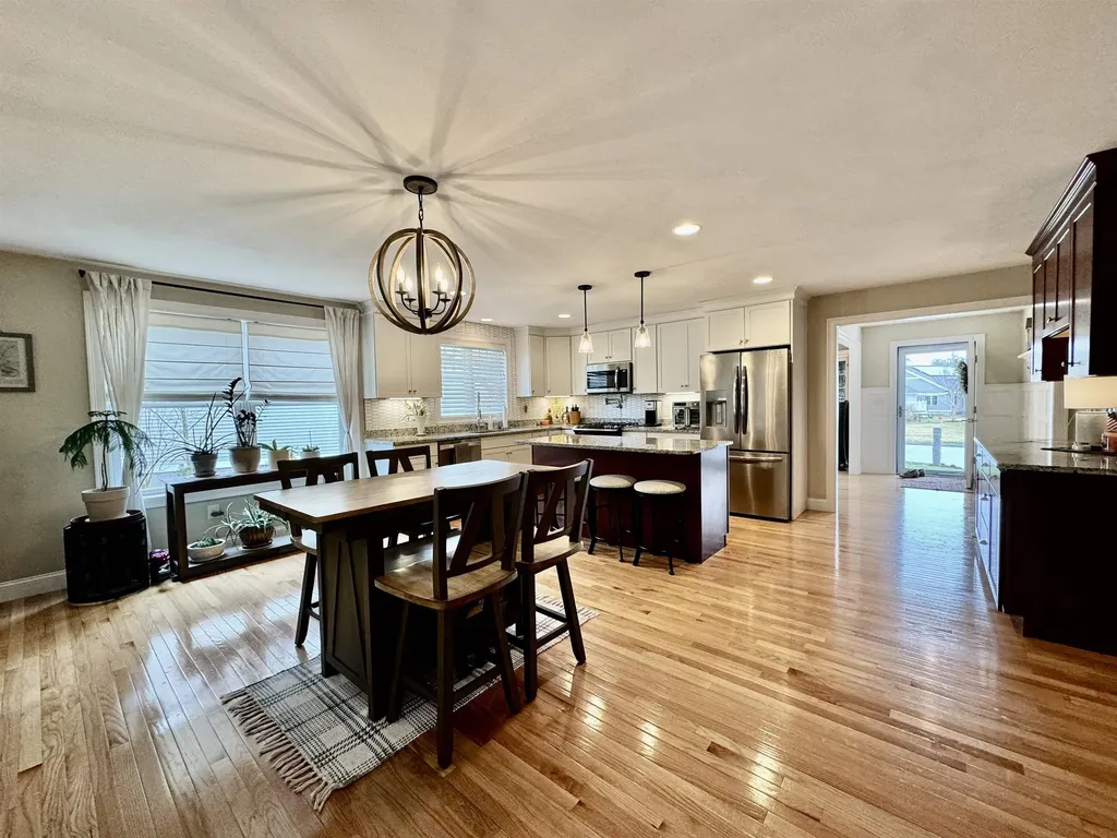 21 Sierra Hill Drive Dover NH 03820