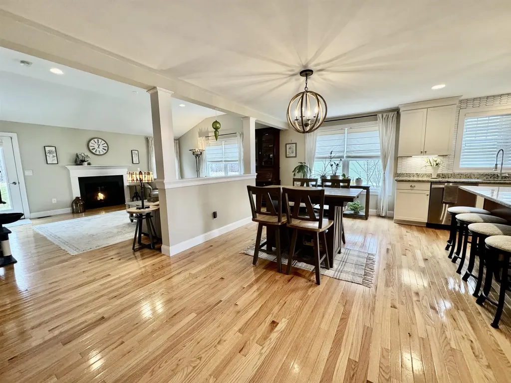 21 Sierra Hill Drive Dover NH 03820