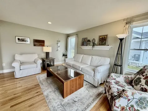 21 Sierra Hill Drive Dover NH 03820