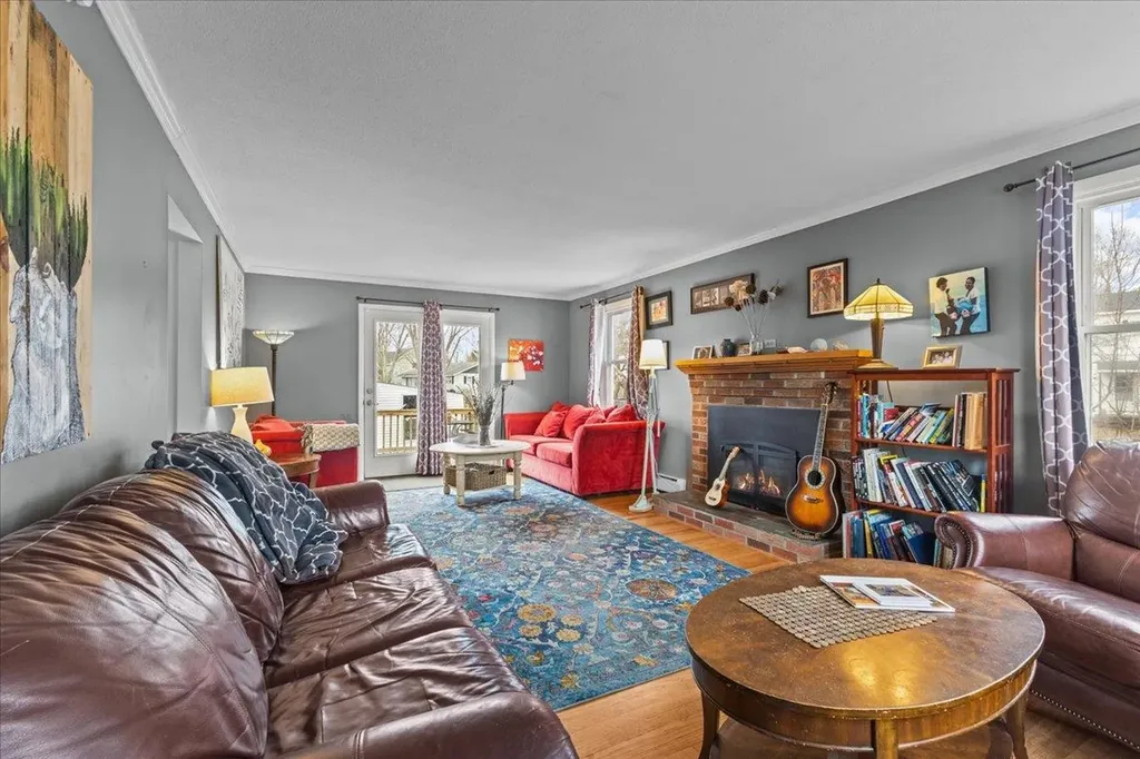 44 James Avenue Burlington VT 05408