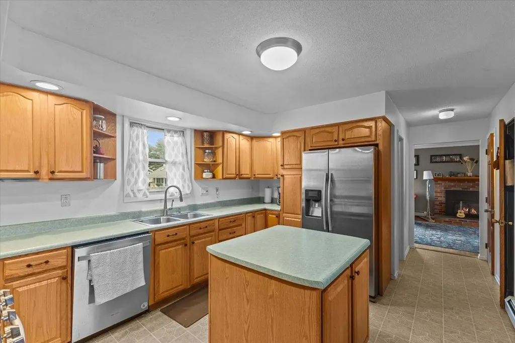 44 James Avenue Burlington VT 05408