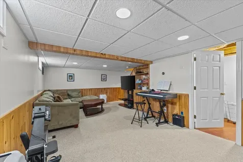 44 James Avenue Burlington VT 05408