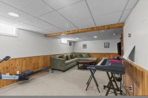 44 James Avenue Burlington VT 05408