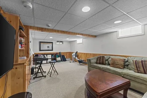 44 James Avenue Burlington VT 05408