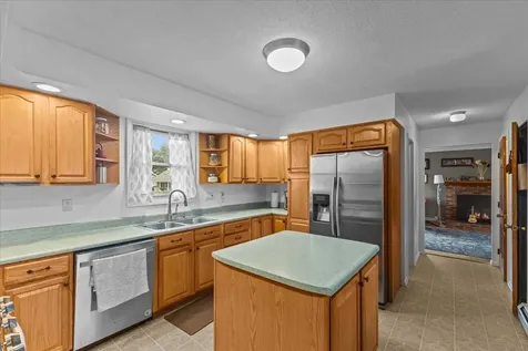 44 James Avenue Burlington VT 05408