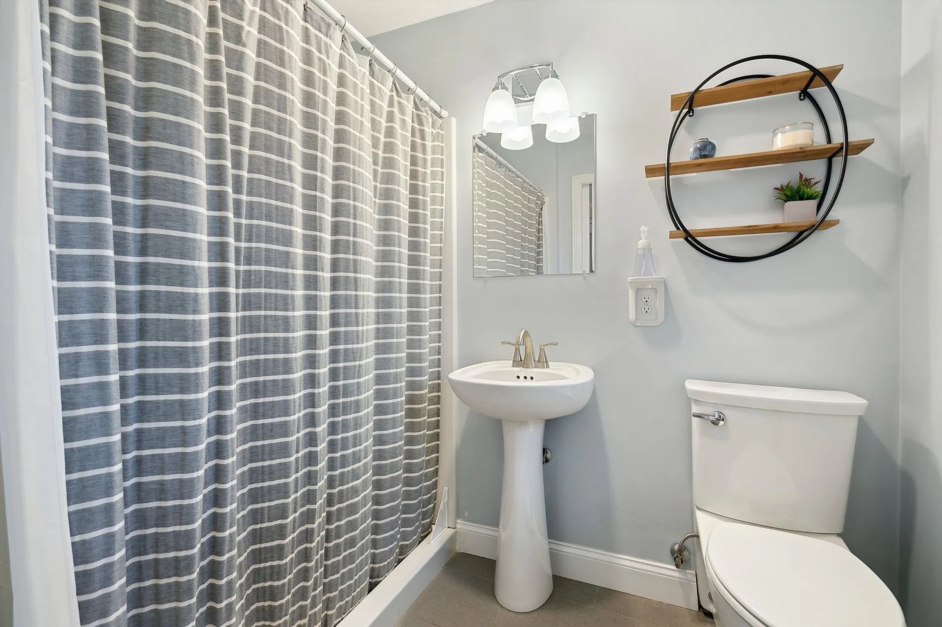 8 Roblin Road Bedford NH 03110