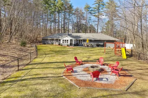 8 Roblin Road Bedford NH 03110