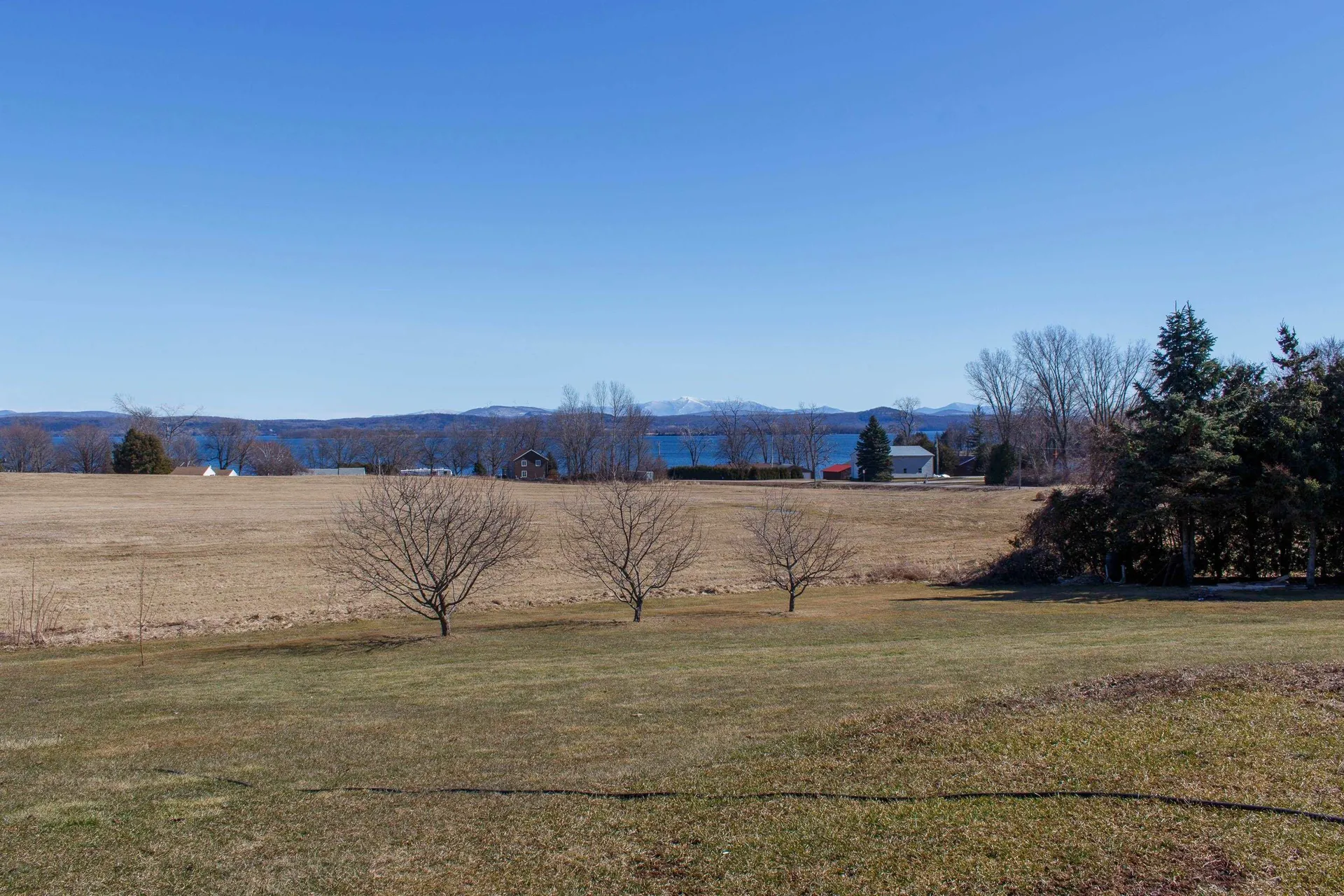 4 Tebeau Terrace Grand Isle VT 05458