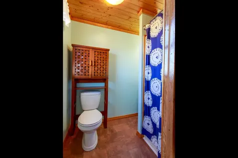 4 Tebeau Terrace Grand Isle VT 05458
