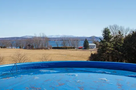 4 Tebeau Terrace Grand Isle VT 05458