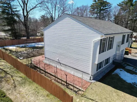 295 Pine Street Laconia NH 03246
