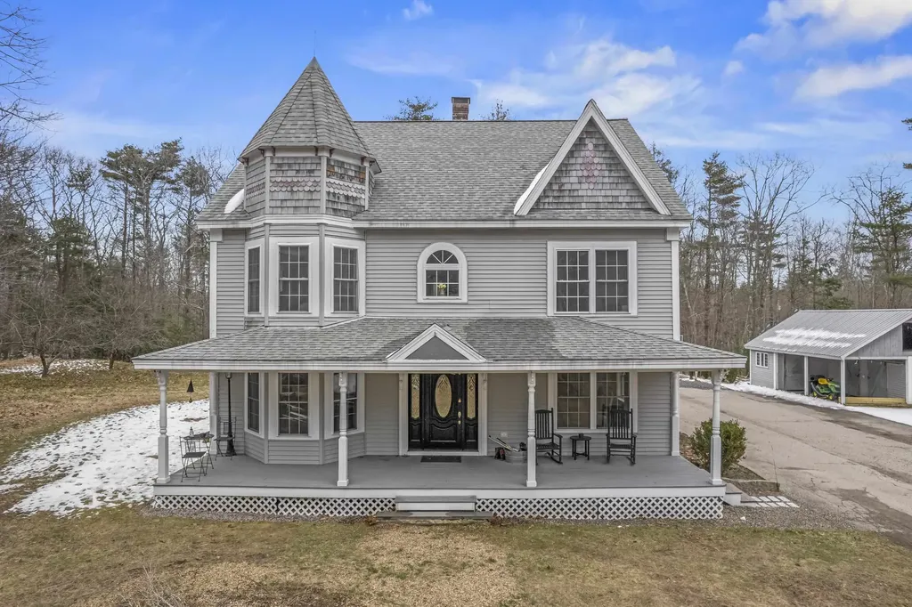 20 County Road York ME 03902