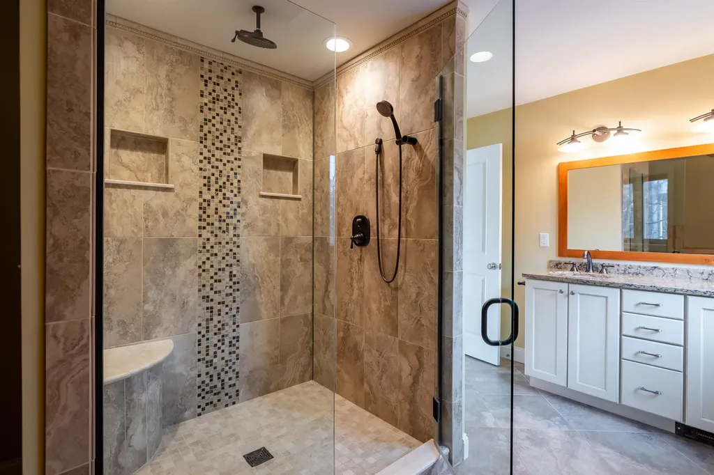 161 Goodsell Point Colchester VT 05446