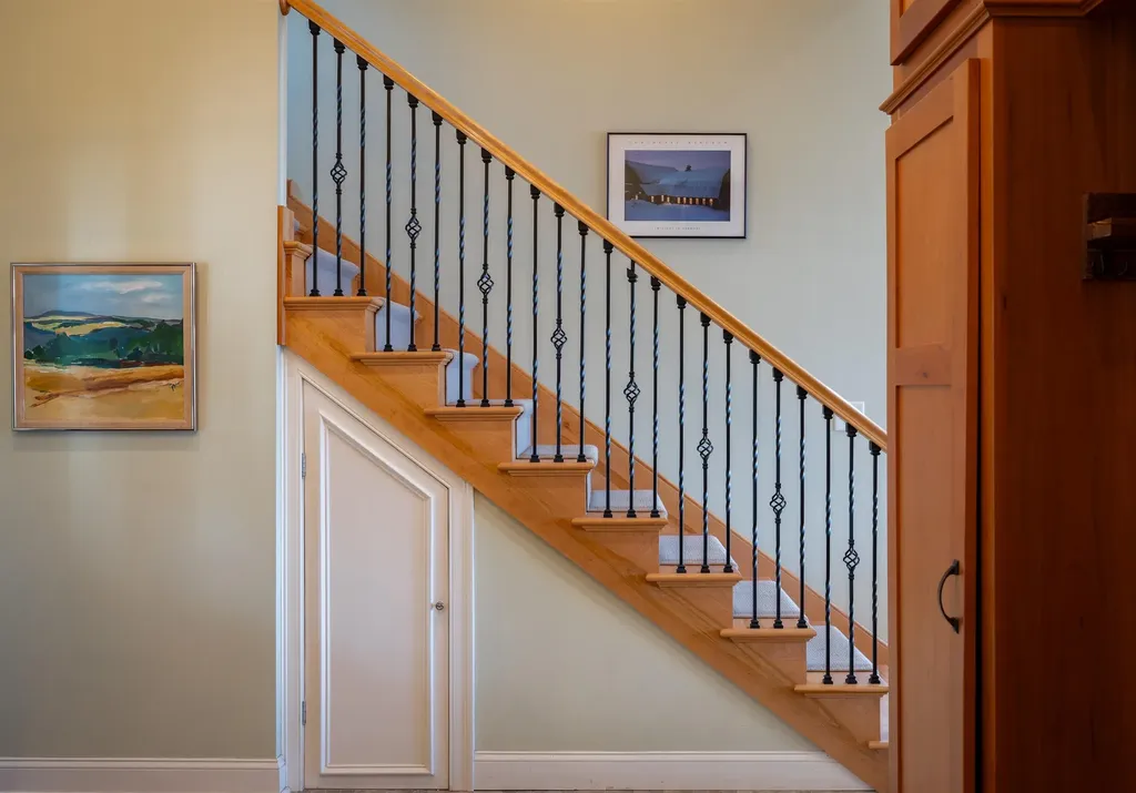 161 Goodsell Point Colchester VT 05446