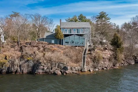 161 Goodsell Point Colchester VT 05446