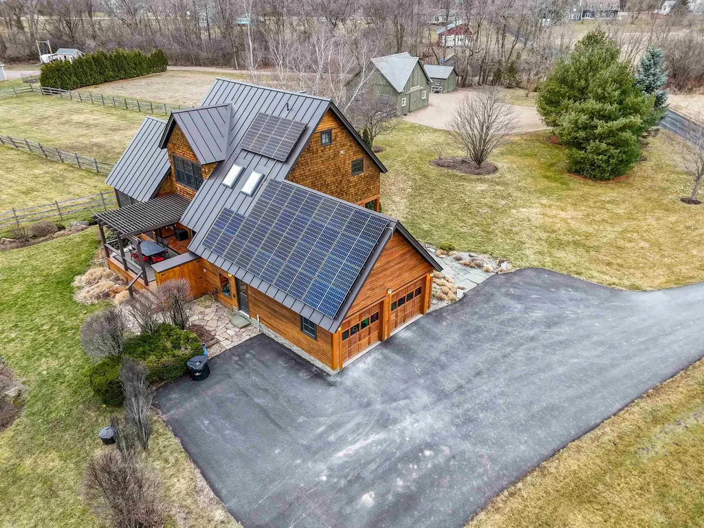 12 Phelps Lane South Hero VT 05486