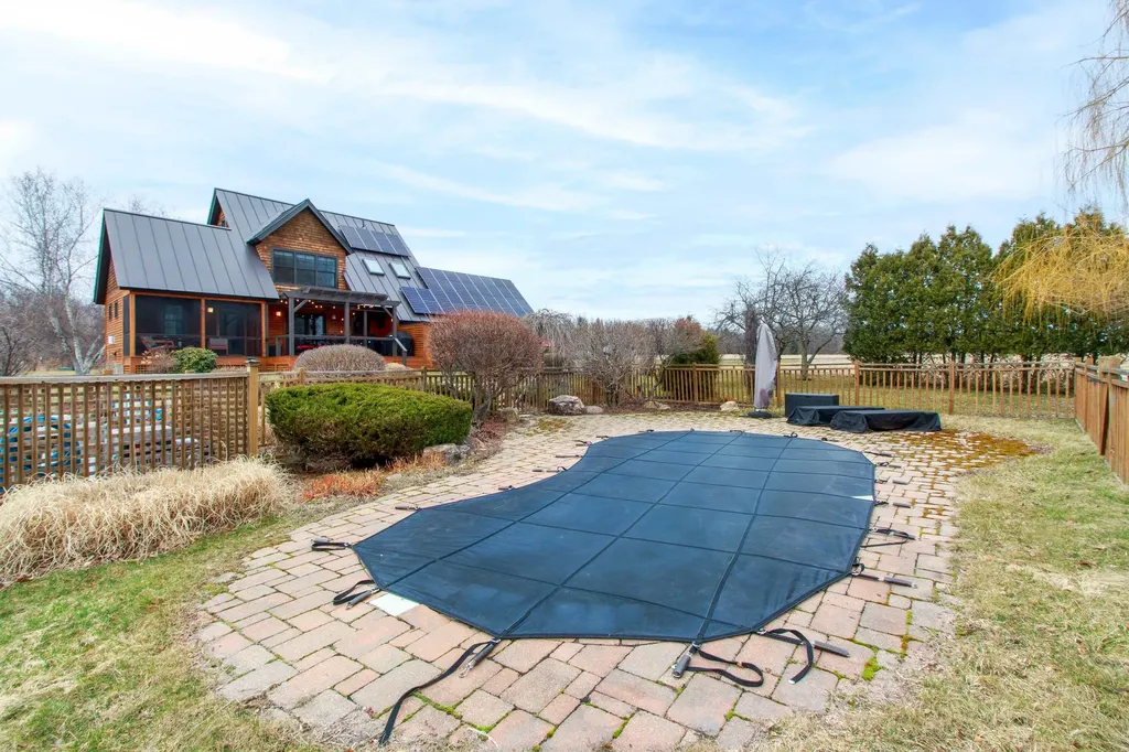 12 Phelps Lane South Hero VT 05486