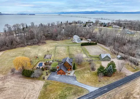 12 Phelps Lane South Hero VT 05486
