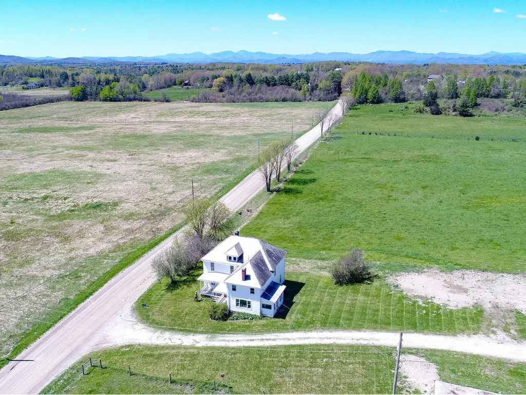 475 Pond Road Shelburne VT 05482