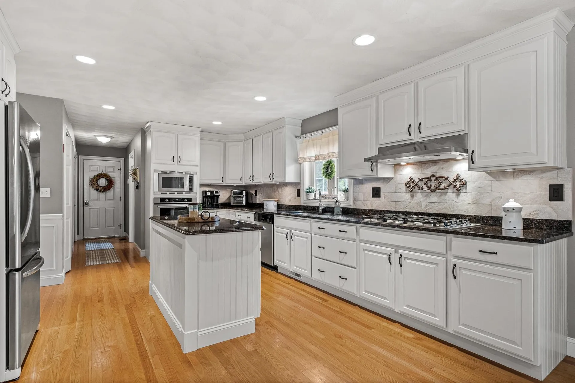 14 Melissa Circle Pelham NH 03076