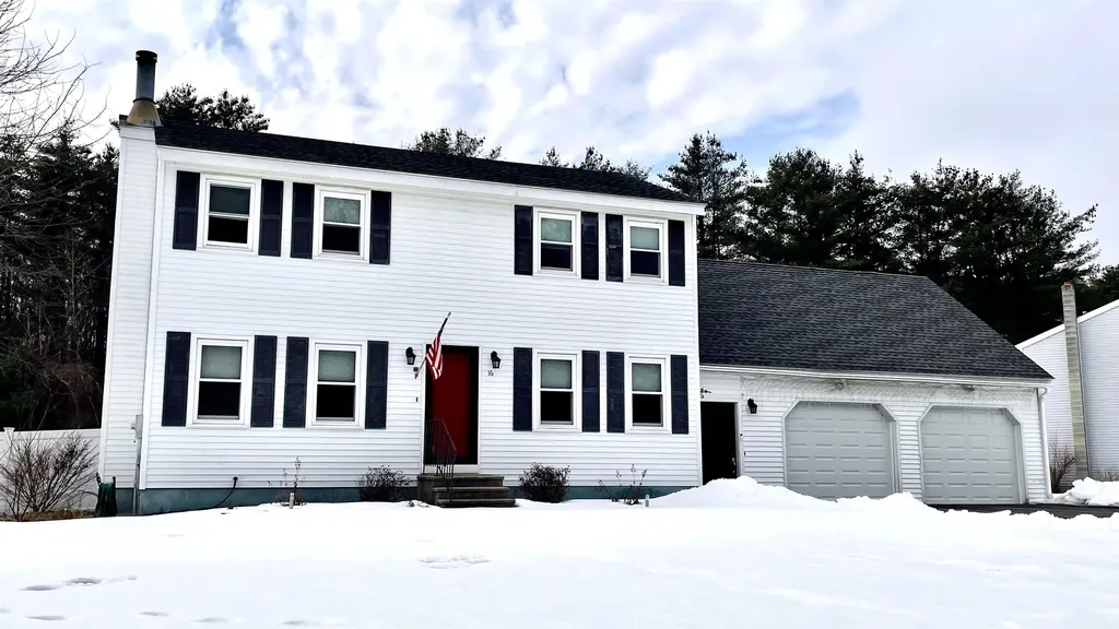 16 Pasture Drive Franklin NH 03235