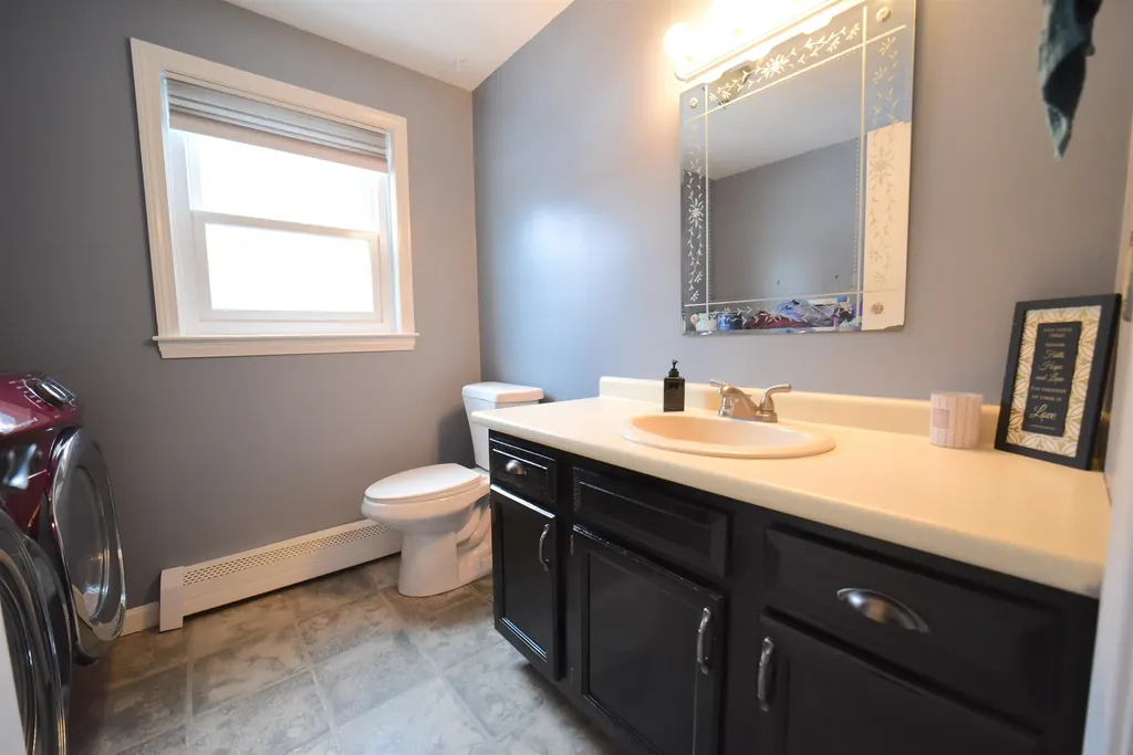 16 Pasture Drive Franklin NH 03235