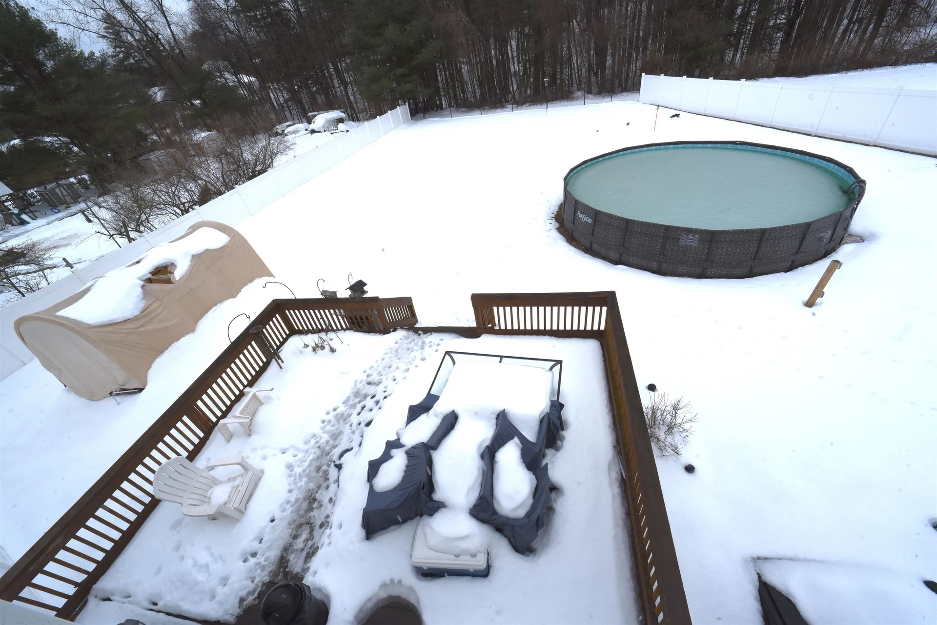 16 Pasture Drive Franklin NH 03235