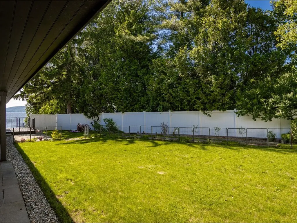 124 Sunset Cliff Road Burlington VT 05408